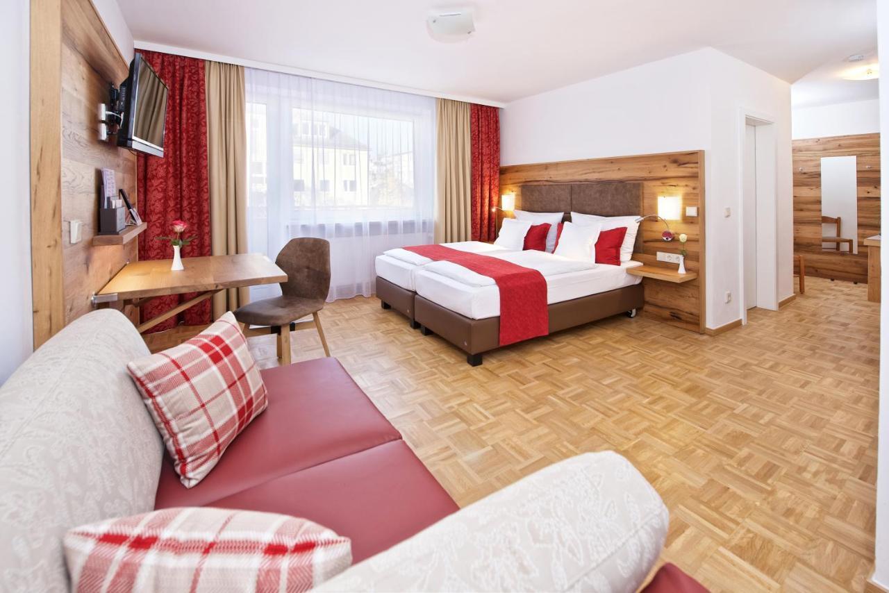 Park Hotel Laim Serviced Apartments Мюнхен Экстерьер фото